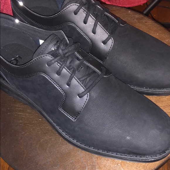 Men’s UGG Energ shoes NWOT - Picture 2 of 6